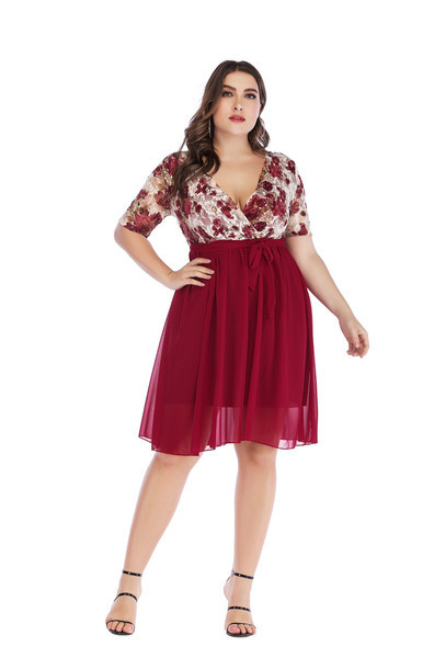 Rochie elegantă de damă cu mâneci scurte și decolteu în V în două culori