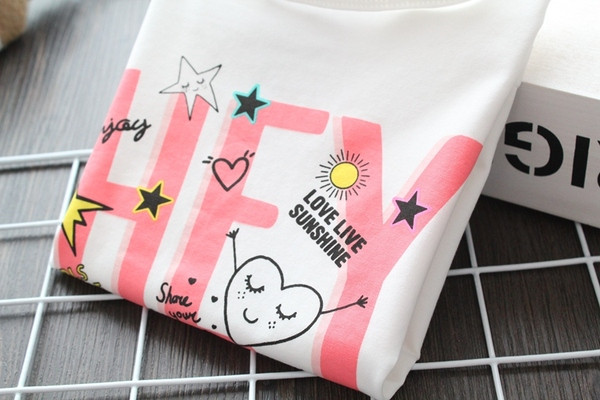 Stílusos gyerek póló lányoknak fehér színben