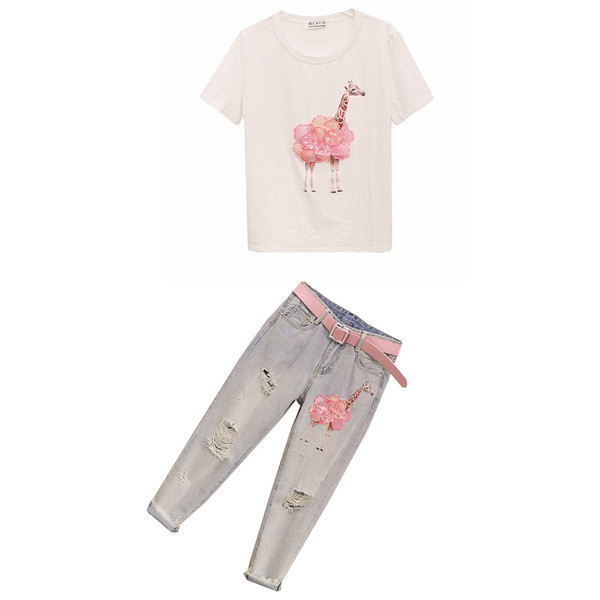 Set modern pentru femei din două părți - tricou și blugi cu element 3D