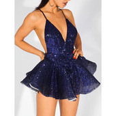 Modern női ruha V-nyakú, csupasz vállakkal, három színben