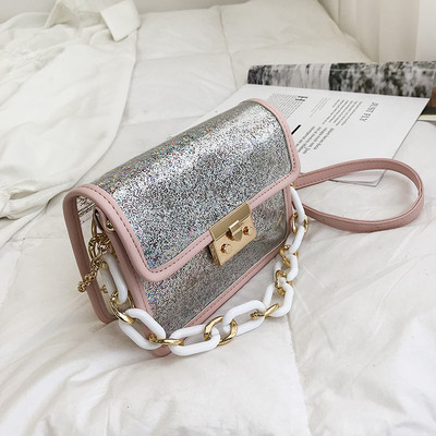 Modern női táska fényes elemekkel három színben, rövid és hosszú lánccal
