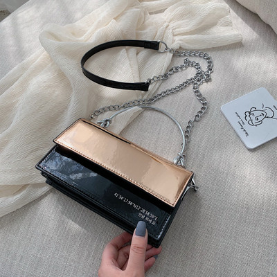 Geanta de mana moderna din piele lacuita in patru culori cu maner scurt si lung