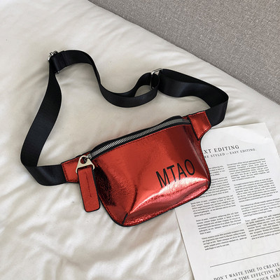 Μοντέρνα γυναικεία τσάντα σε πέντε χρώματα