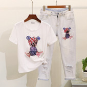 Καθημερινό γυναικείο  σετ - τζιν και μπλουζάκι