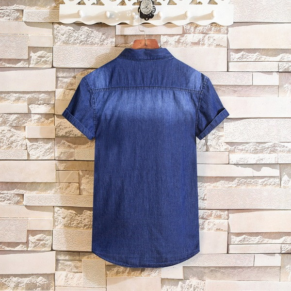 Modern férfi ing három színben zsebekkel és emblémával