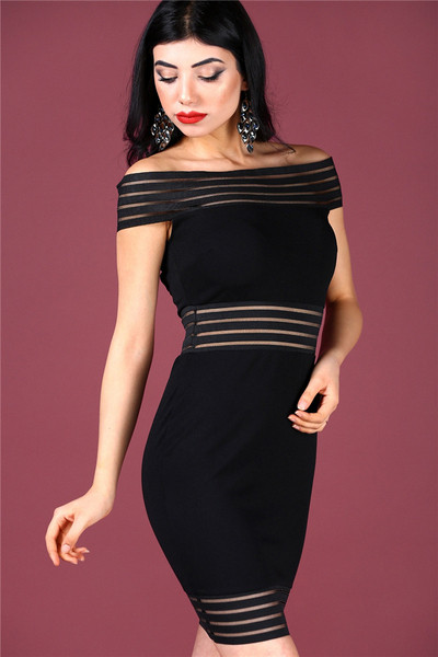 Stílusos női ruha Vékony modell piros és fekete színben