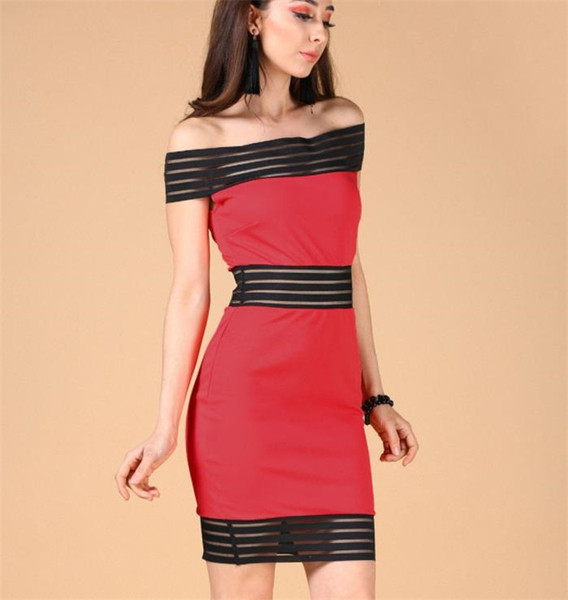 Stílusos női ruha Vékony modell piros és fekete színben