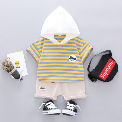 Set sport pentru copii in dungi pentru baieti in trei culori