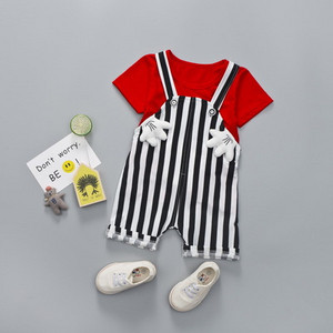 Modern csíkos gyerek szett fiúknak két színben