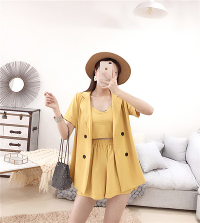 Set de top, pantaloni scurți și jachetă elegant pentru femei în trei culori