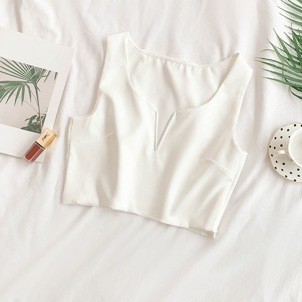 Stílusos női rövid felső négy színben