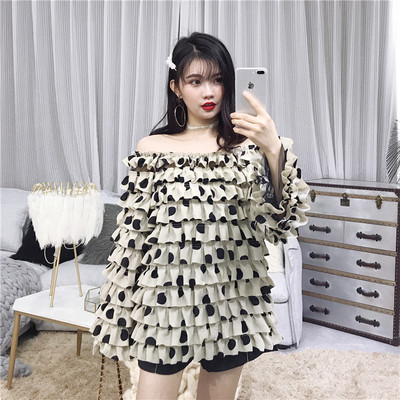 Μοντέρνα γυναικεία μπλούζα με μακριά φαρδιά μανίκια σε δύο χρώματα