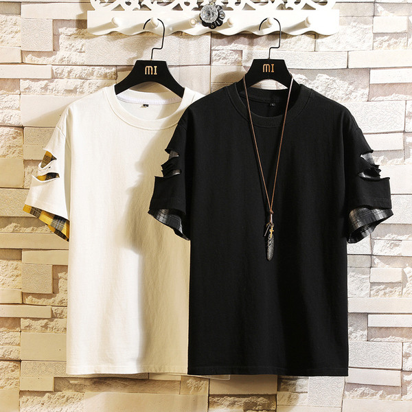 Modern férfi póló fekete-fehér színben, O-nyakkal