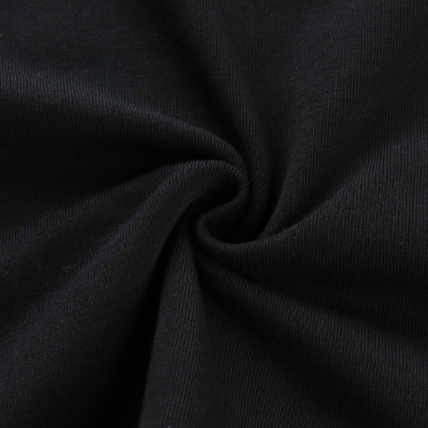 Rövid női póló fekete felirattal