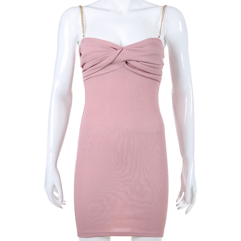 Modern női ruha Slim modell rózsaszín színben