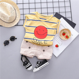 Modern csíkos gyerek szett fiúknak több színben