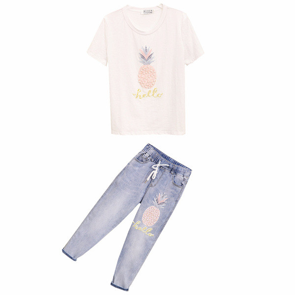 Alkalmi női pólóból és farmerből álló szett elasztikus derékkal