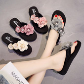 Papuci de damă cu element de flori 3D