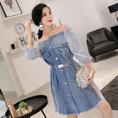 Σύγχρονο γυναικείο τζην φόρεμα με κουμπιά