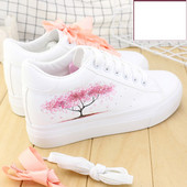 Stílusos női tornacipő rózsaszín rátéttel