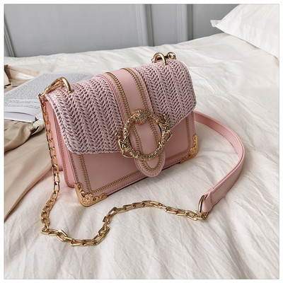 Geanta de dama eleganta cu inchidere metalica in mai multe culori