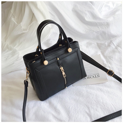 Geanta de dama moderna cu maner lung si scurt