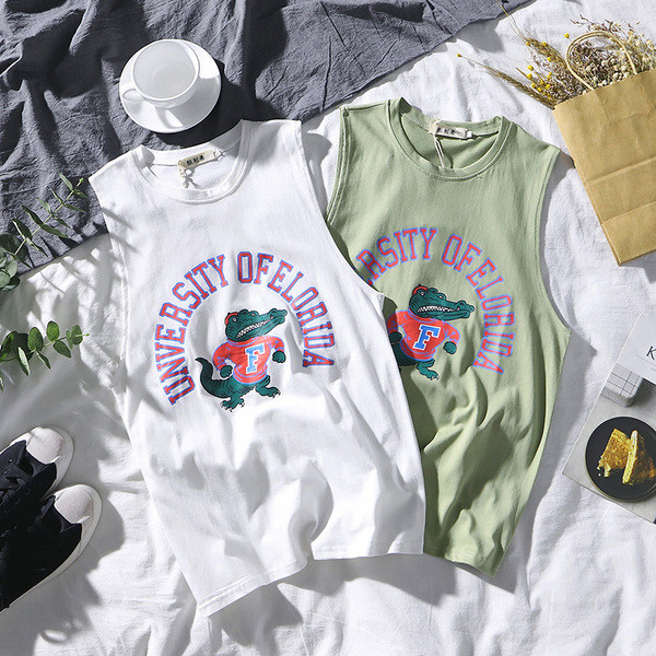 Férfi felső, fehér és zöld színben, rátéttel