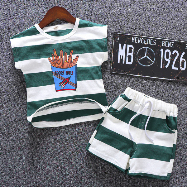 Sport csíkos szett mintával fiúknak