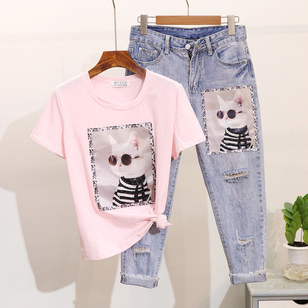 Modern női farmer és póló szett színes rátéttel