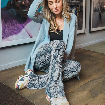 Νέο μοντέλο γυναικείο  παντελόνι με ψηλή μέση σε τρία χρώματα