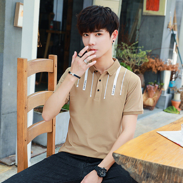 Aktuális férfi póló három színben, gombokkal