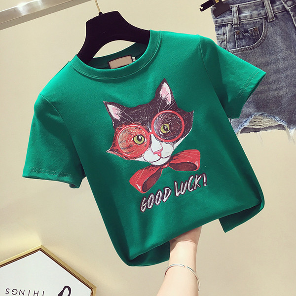 Καθημερινή γυναικεία t-shirt με εφαρμογή και επιγραφή σε διάφορα χρώματα