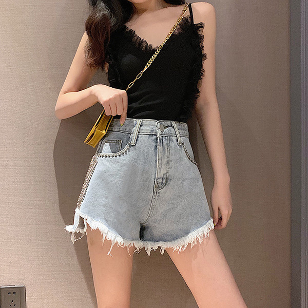 Модерни къси дънкови панталони с висока талия и перли 