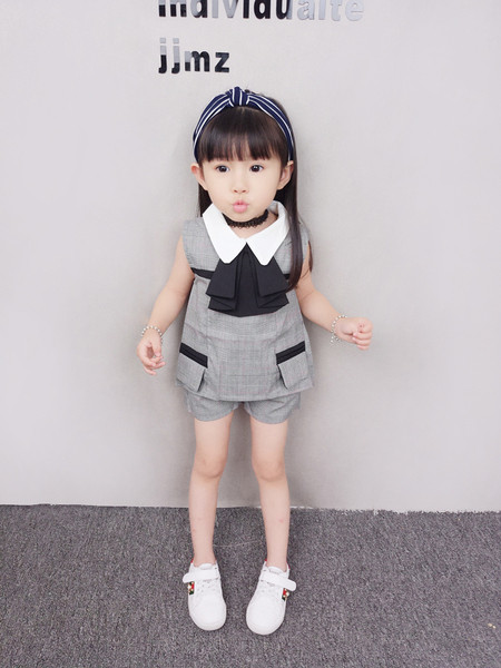 Modern gyerek szett lányoknak szürke színben