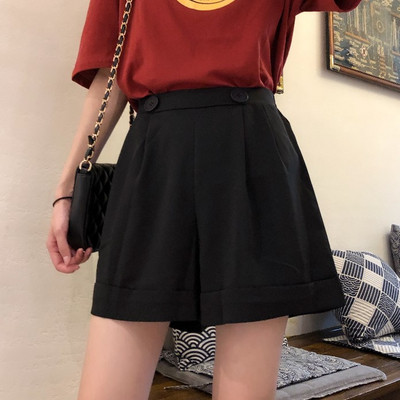 Stílusos női rövidnadrág széles modell két színben