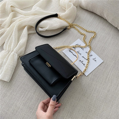 Μοντέρνα γυναικεία έκο δερμάτινη τσάντα σε τρία χρώματα με κοντή και μεγάλη μεταλλική λαβή