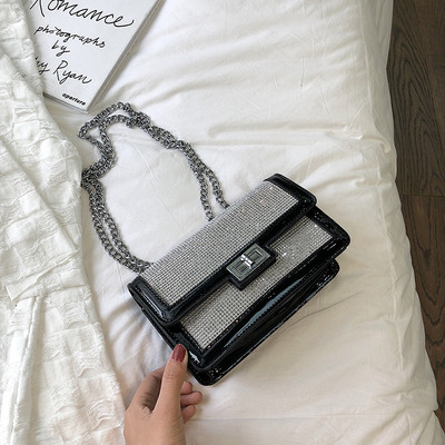 Öko bőrből készült modern női táska fényes elemekkel két színben