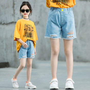 Παιδικά short jeans σε ανοιχτό χρώμα για  κορίτσια