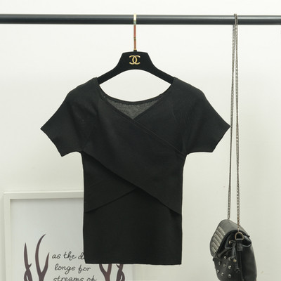 Alkalmi női póló V-nyakkal, négy színben