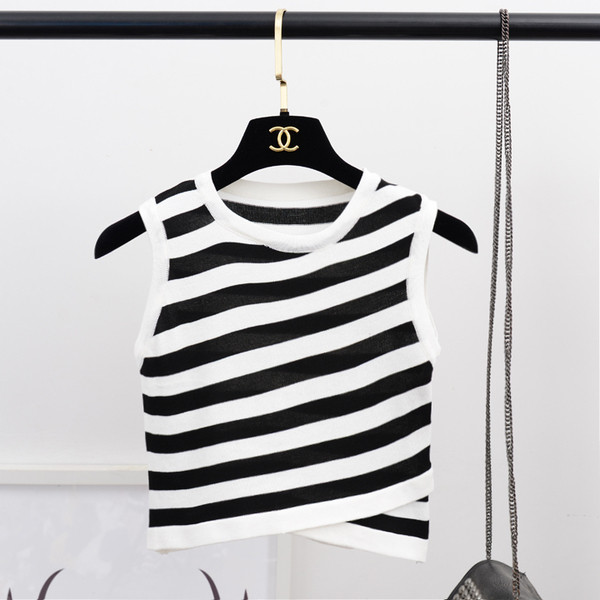 Napi női rövid akasztófelső több színben