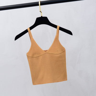 Σύγχρονο γυναικείο αμάνικο  με λεπτές λωρίδες σε διάφορα χρώματα