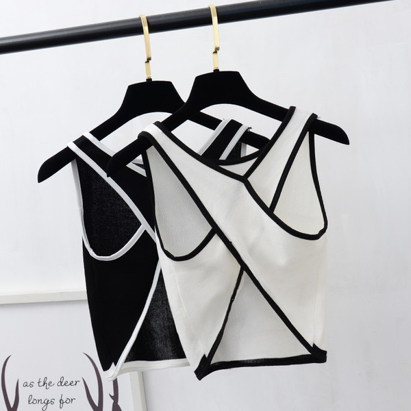 Nappali női felső csupasz háttal, fehér és fekete színben