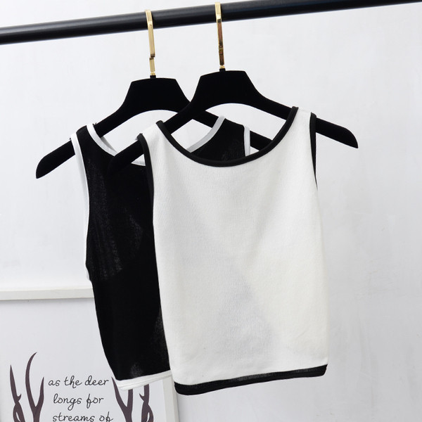 Nappali női felső csupasz háttal, fehér és fekete színben