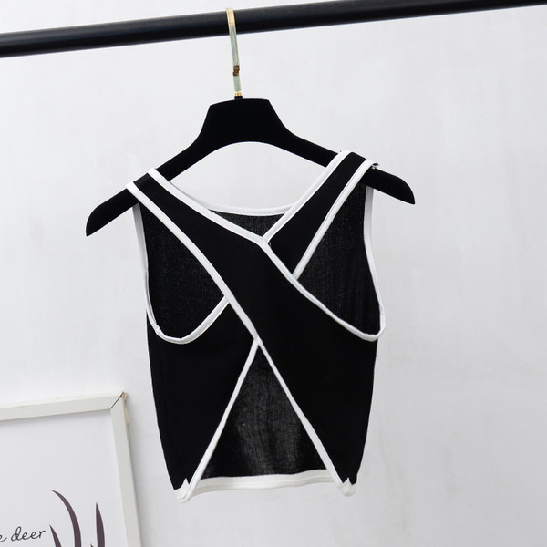 Nappali női felső csupasz háttal, fehér és fekete színben