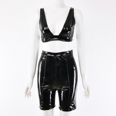 Κομψό γυναικείο σετ σε διάφορα χρώματα