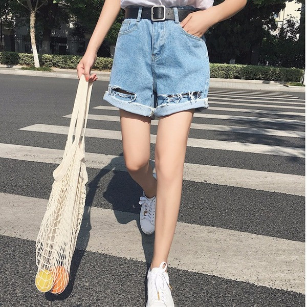 Τζιν παντελόνια μεγάλου μεγέθους με ψηλή μέση