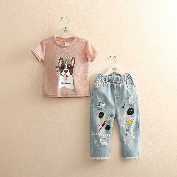 Gyerekkészlet egy lánynak, kétrészes farmerből és blúzból