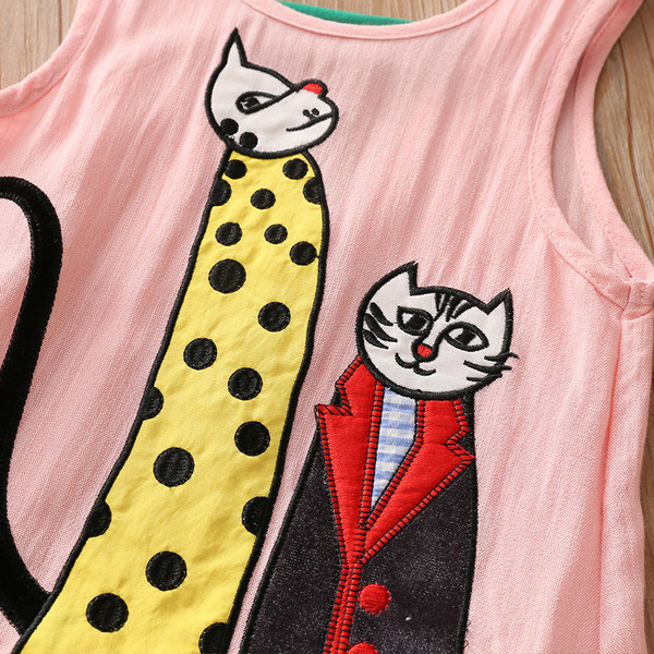 Színes, rózsaszín gyerekruha lányoknak