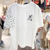 Μοντέρνα γυναικεία μπλούζα με κεντήματα και τούλι σε δύο χρώματα