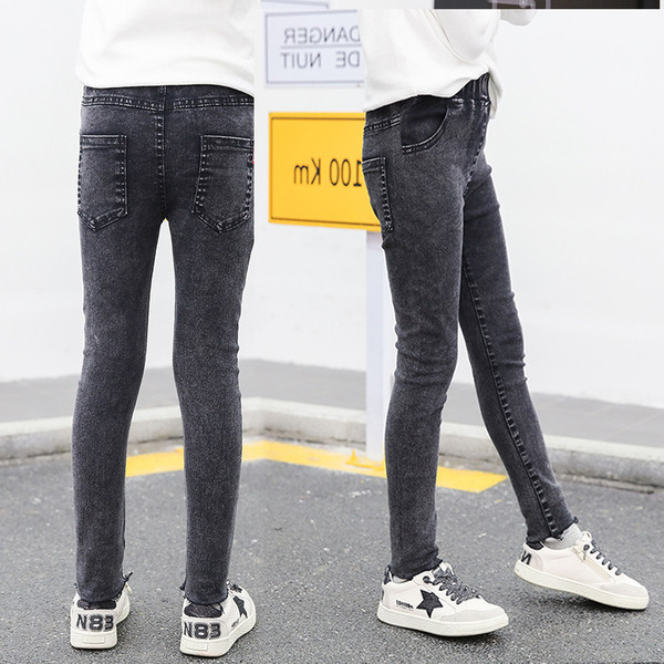 Aktuális gyerekfarmer fekete színben-lányoknak